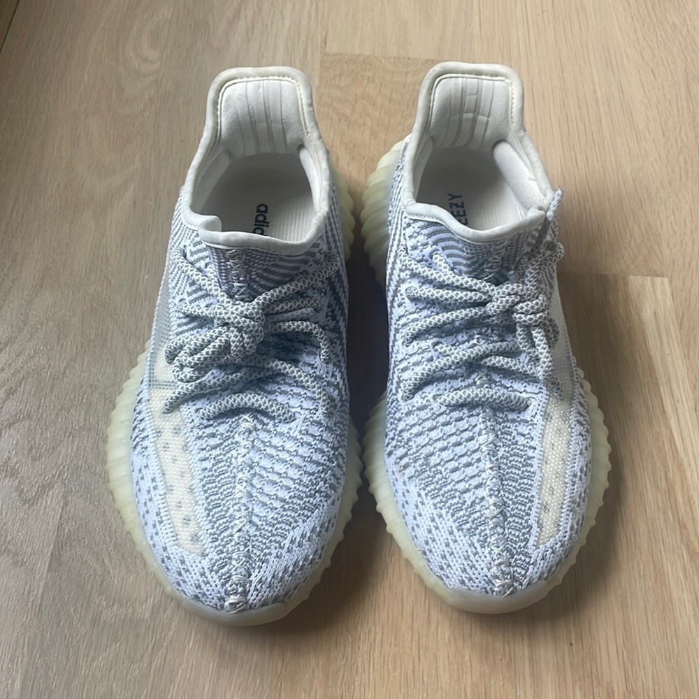 100% authentic yeezy sneakers